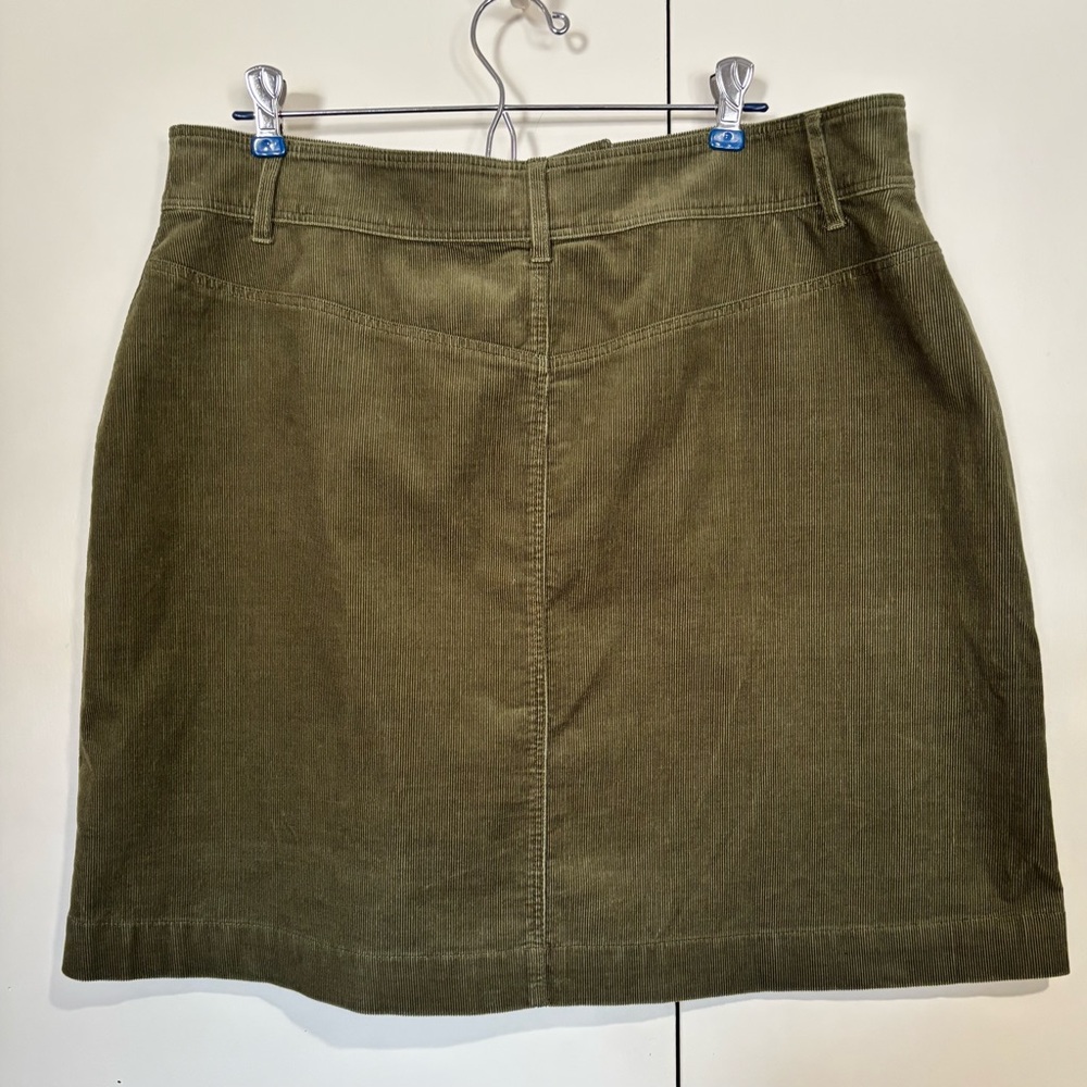 BODEN new with tags! OLIVE GREEN corduroy   MINI SKIRT size 14 - Picture 2 of 5